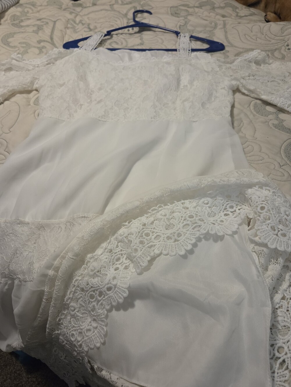 White Lace Off-Shoulder Dress M/L  PTP 18